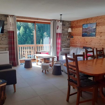 Appartement Chaleureux Avec Wifi De 10 Personnes A Val-Cenis Lanslebourg-Mont-Cenis Eksteriør bilde
